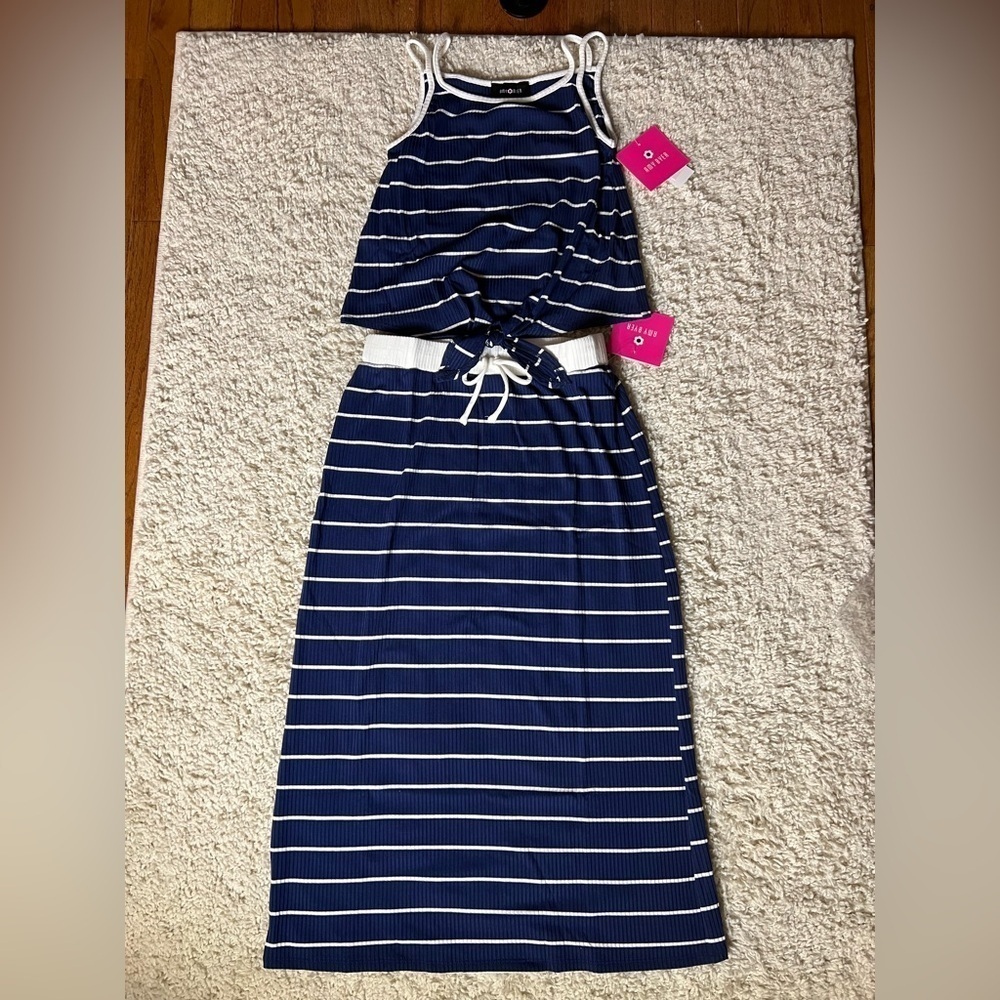 Girls size Large (14) Amy Byer 2 Piece Tank + Skirt Set NWT